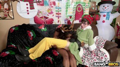 BANG BROS-BLACK XXXMAS FAIRYTALE-XNXX93.COM