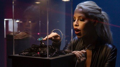 BRAZZERS-THE BUTT PLUG BURGLAR-XNXX93.COM