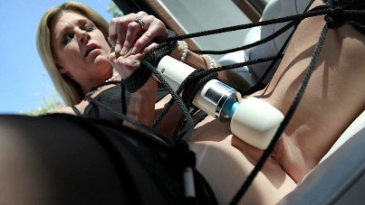 HOTWIFEXXX-THE BOUND WIFE-XNXX93.COM