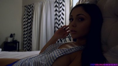 STEP SIBLINGS CAUGHT-FAMILY REUNION-XNXX93.COM