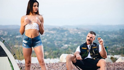 TOUGHLOVEX-KYLIE ROCKET, KARL GOES KAMPING-XNXX93.COM