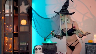 EVAELFIE-ONLYFANS LOVE POTION NEEDS CUM-XNXX93.COM