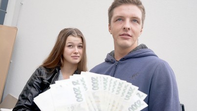 CZECHSTREETS-OLIVIA SPARKLE: SOLD GIRLFRIEND-XNXX93.COM